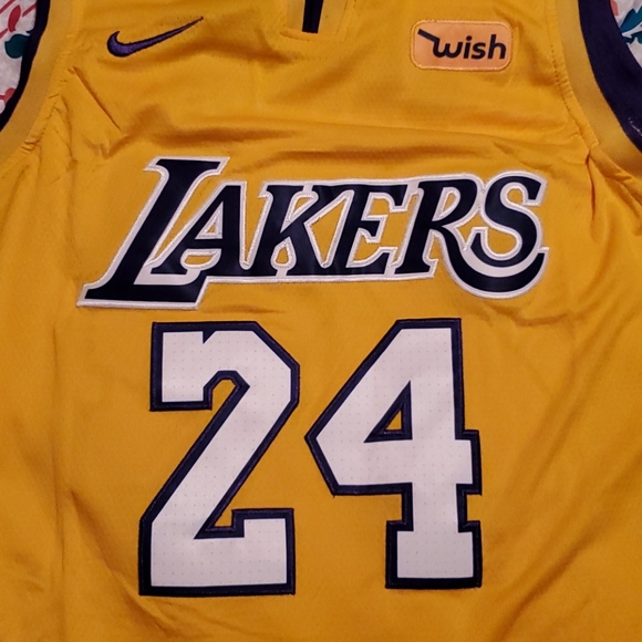 Kobe Bryant retirement jersey - Picture 3 of 4